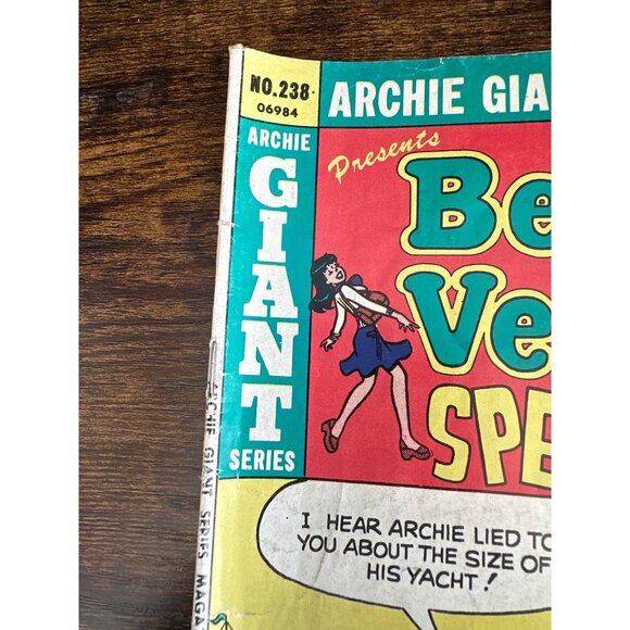 Vintage Archie Comics Betty And Veronica Spectacular #238 Oct 1975 Bagged Boarde - Picture 3 of 5